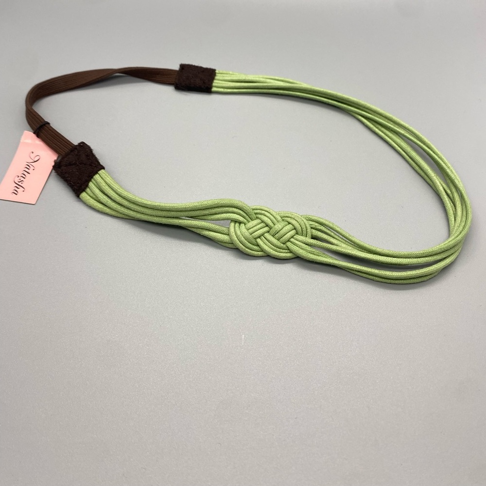 Natasha hair accessories.